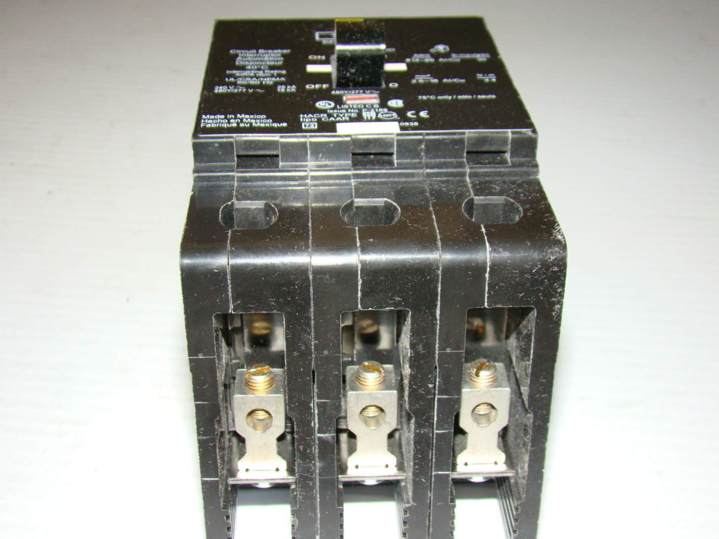 SQUARE D EDB34015 15a 3P NF Panel Circuit Breaker