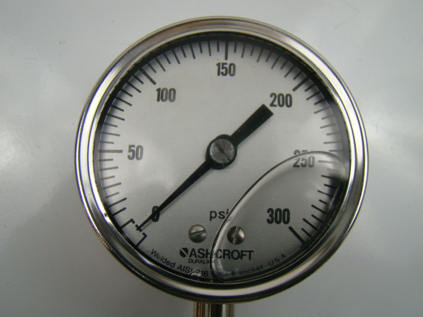 Ashcroft 21/2" Stainless Pressure Gauge 300 PSI 1/4"NPT 1JA92675096