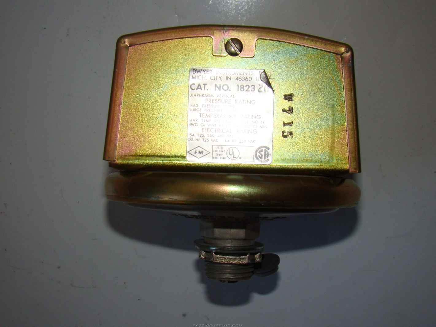 Dwyer, Differential Pressure Switch 1823 eBay
