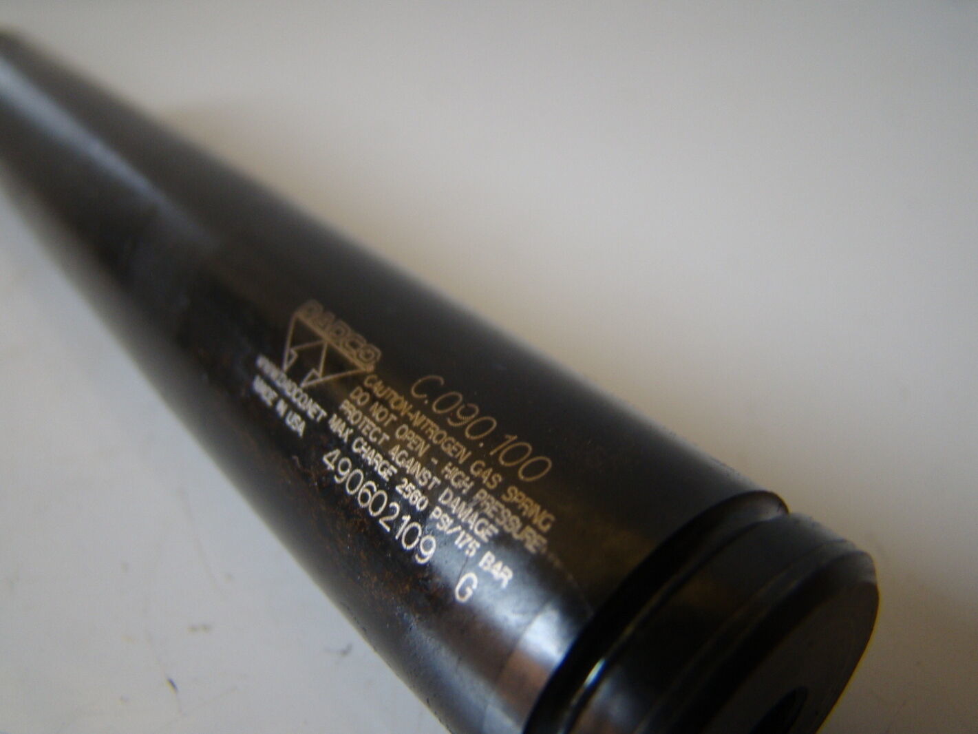 Dadco, Nitrogen Gas Spring C.090.100