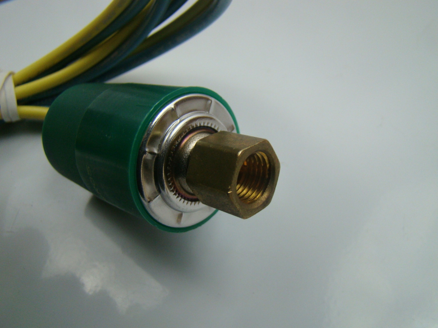 Carrier Low Ambient Pressure Switch KSALA0201R22