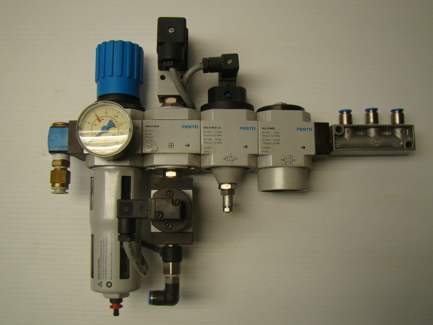 Festo Pneumatic Regulator and Valve Assembly LFRD5MMIDIA eBay