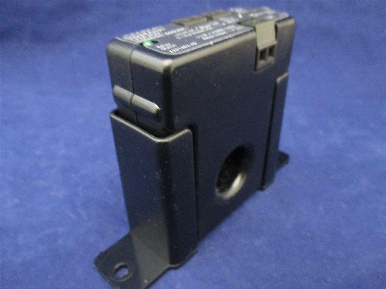 Veris Industries Hawkeye 735 Current Sensor Process Industrial Surplus