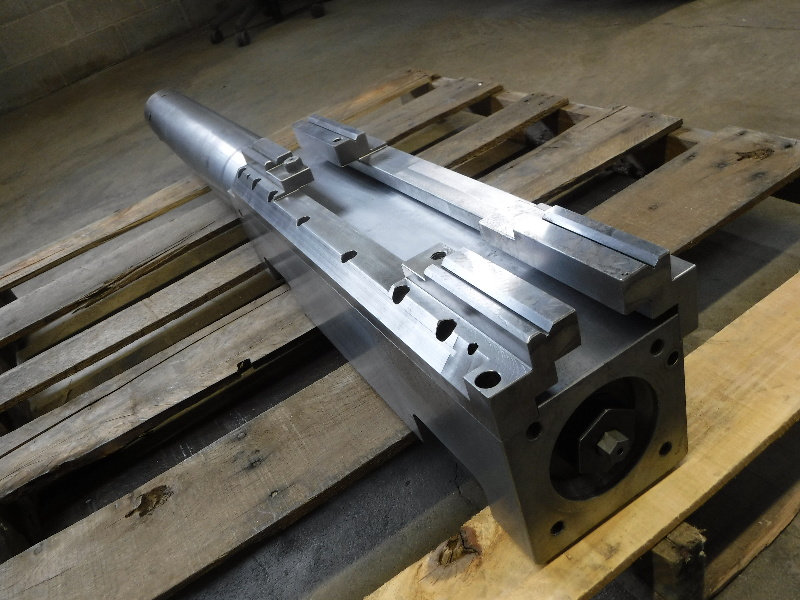 Mazak Integrex 60.5" OAL Boring Bar and Boring Bar Holder Quick Change