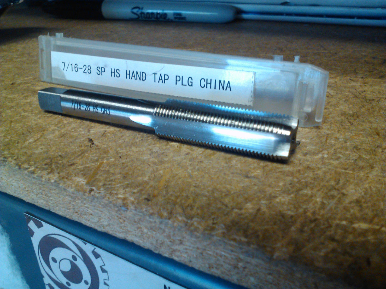 7//16/" 28 GH3 HIGH SPEED STEEL 4 FLUTE BOTTOM TAP