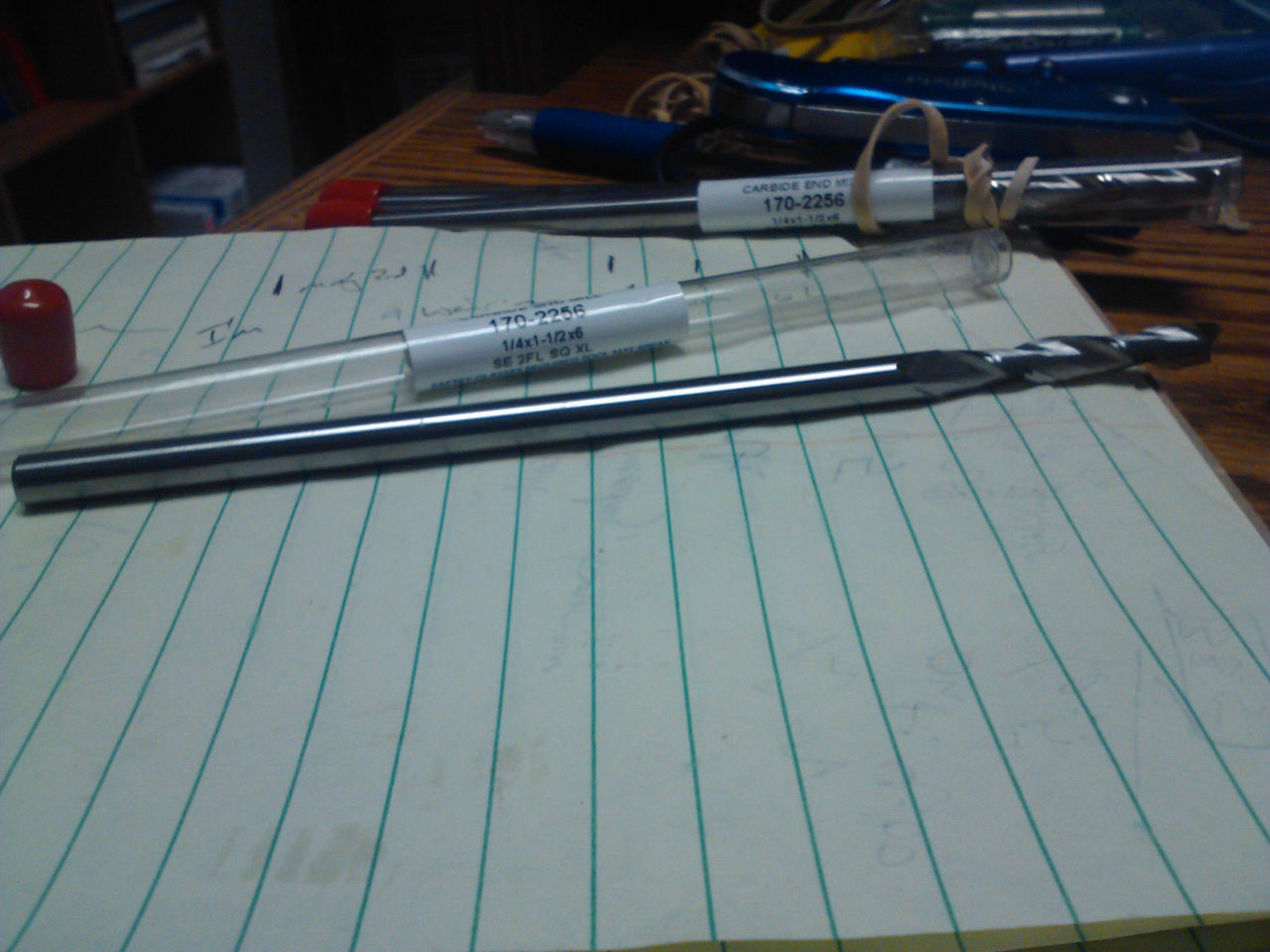 .250/" 1//4/" 2 FLUTE SINGLE END STUB LENGTH CARBIDE END MILL1//4/" X 1//4/" X 1//2/" X 2
