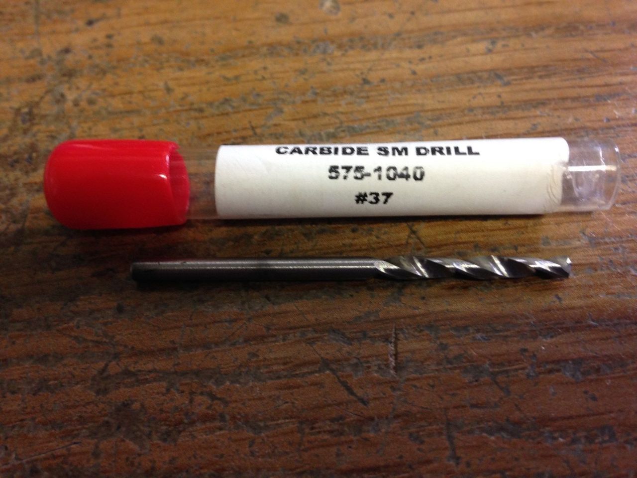 .1040/" #37 CARBIDE SCREW MACHINE LENGTH DRILL 135d SPLIT PT