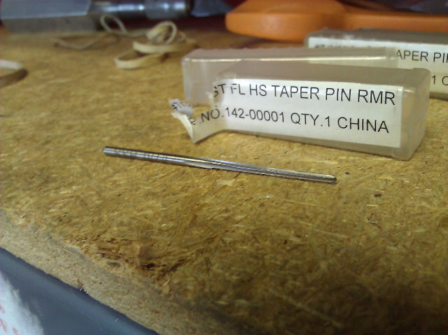 #7/0 HIGH SPEED STEEL STRAIGHT FLUTE TAPER PIN REAMER