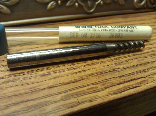 3/16" 3 FLUTE SE REG LENGTH CARBIDE END MILL 3/16" x 1/4" x 5/8" x 2-1/2"