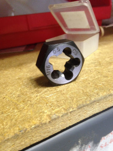 M16 X .50 CARBON STEEL HEX RE-THREADING DIE