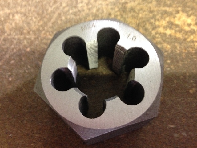 M24 X 1.00 CARBON STEEL HEXAGONAL RE-THREADING DIE