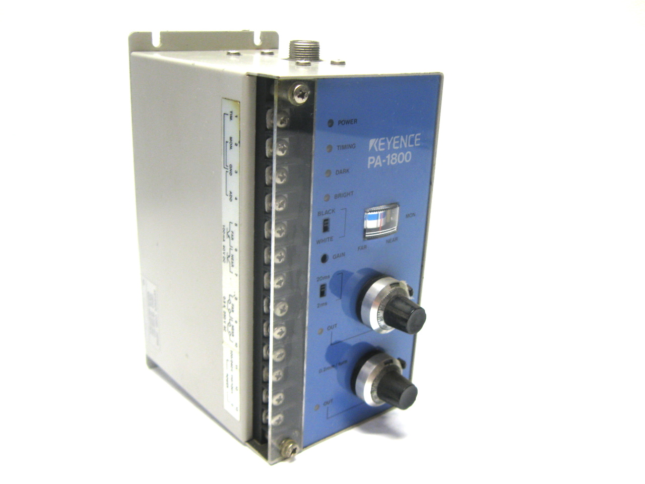 Keyence PA1800 Optical Displacement Sensor Controller 110240 Vac