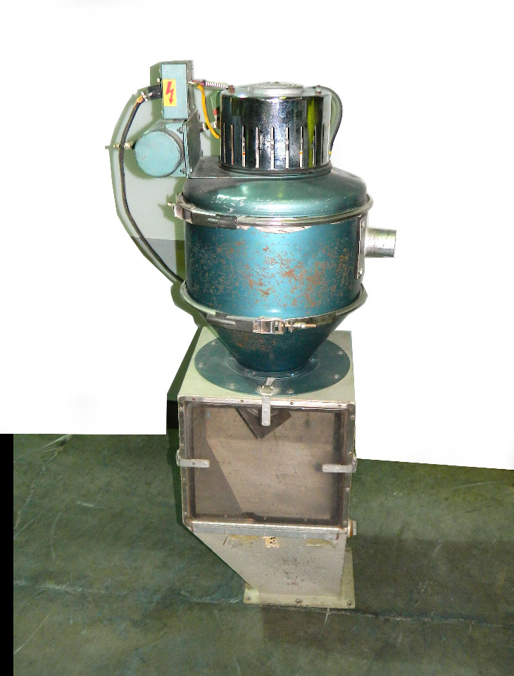 Universal Dynamics M101 Vacuum Loader 120VAC With Conair Franklin