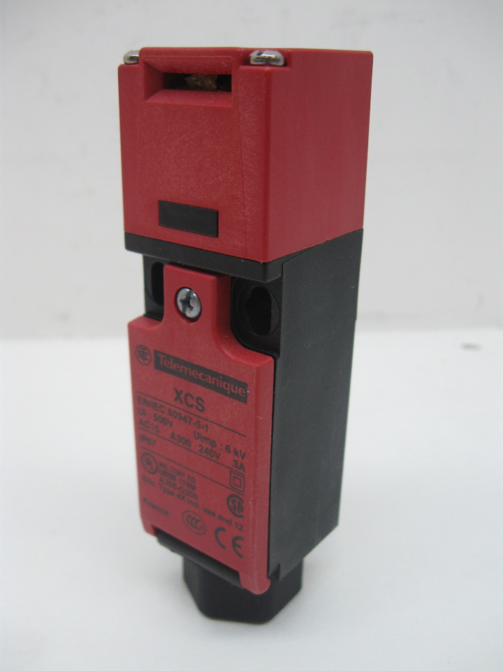 Telemecanique XCSPA793 Safety Interlock Switch New eBay