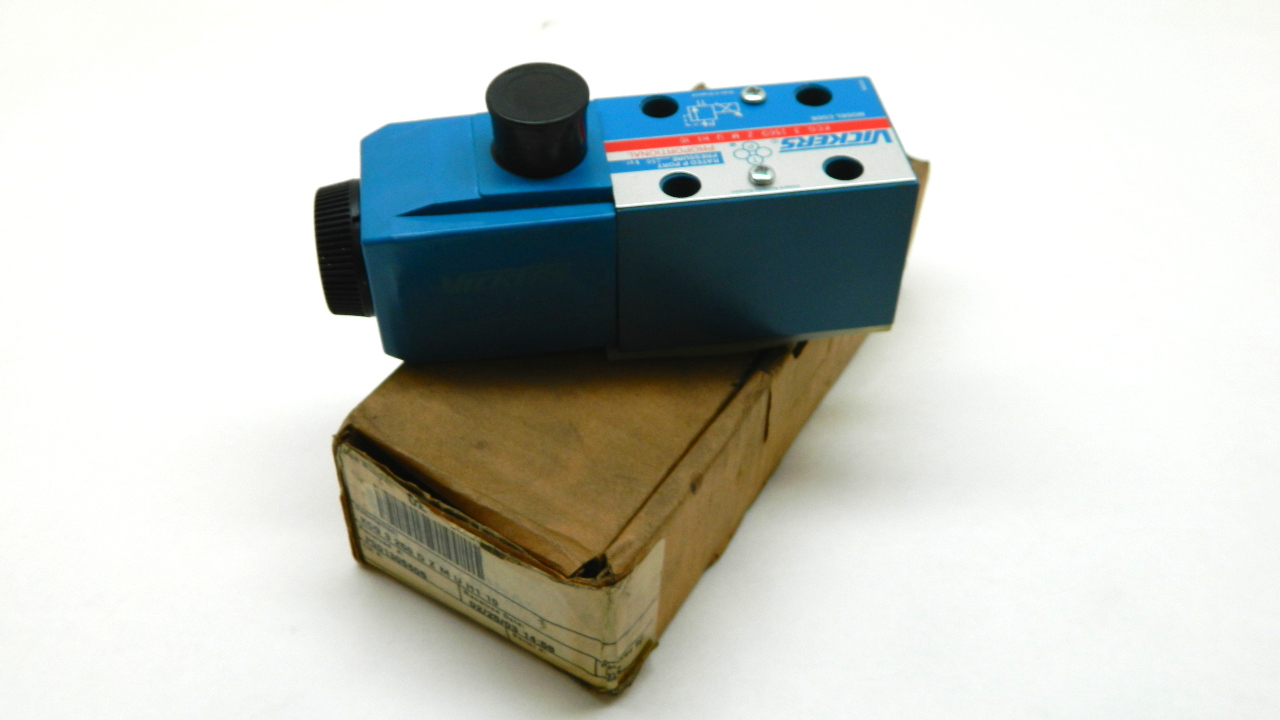 Vickers KCG 3 250D Z M U H1 10 Proportional Valve 733625 PSI eBay
