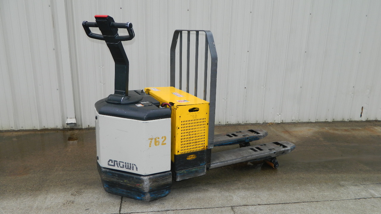 Crown 24V Electric Pallet Jack PW352060 Good Battery 6000 Lb. w