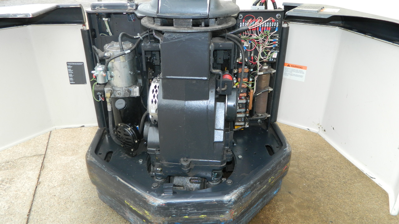 Crown 24V Electric Pallet Jack PW3520 60 Good Battery 6000 LB W Charger