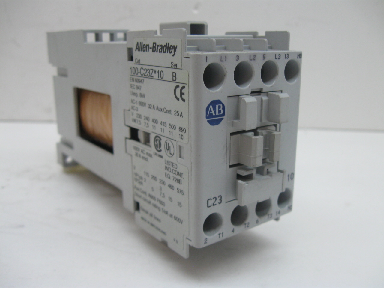 Allen Bradley 100C23Z 10 Contactor 24VDC Coil Voltage