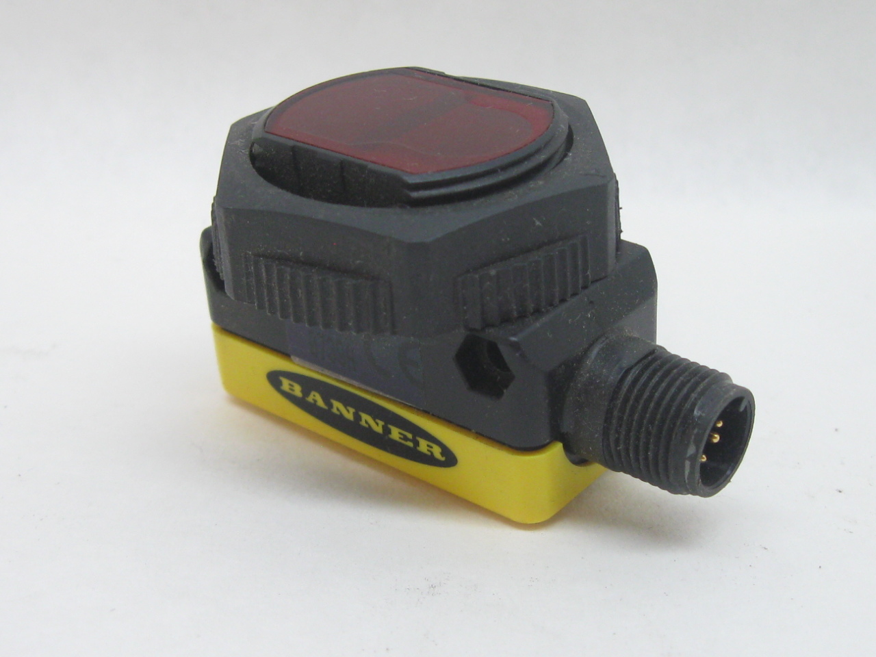 Banner QS30LVQ Laser Sensor 1030 Vdc eBay