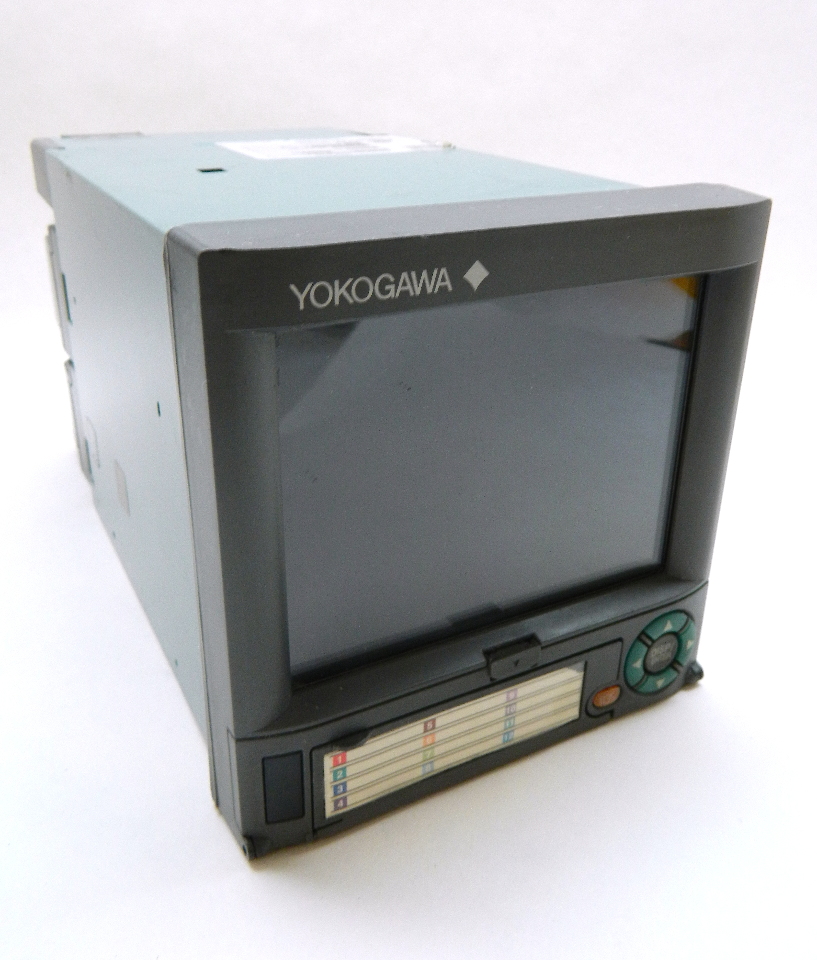 Yokogawa DX1006142 Daqstation 6Channel Data Recorder