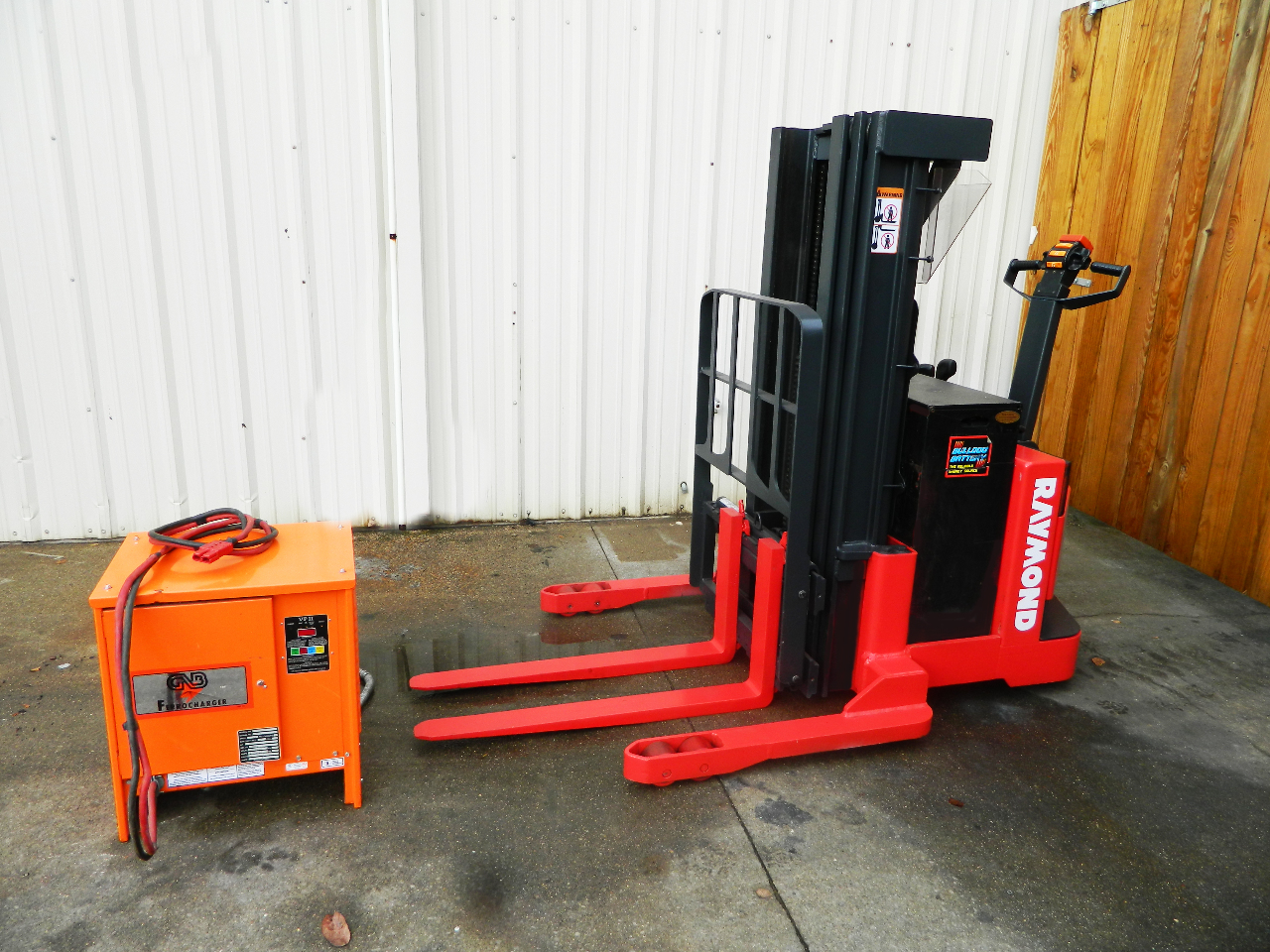 2002 Raymond WSX40 Walk Behind Forklift 24V 3750 Lb Cap. Side Shift 3