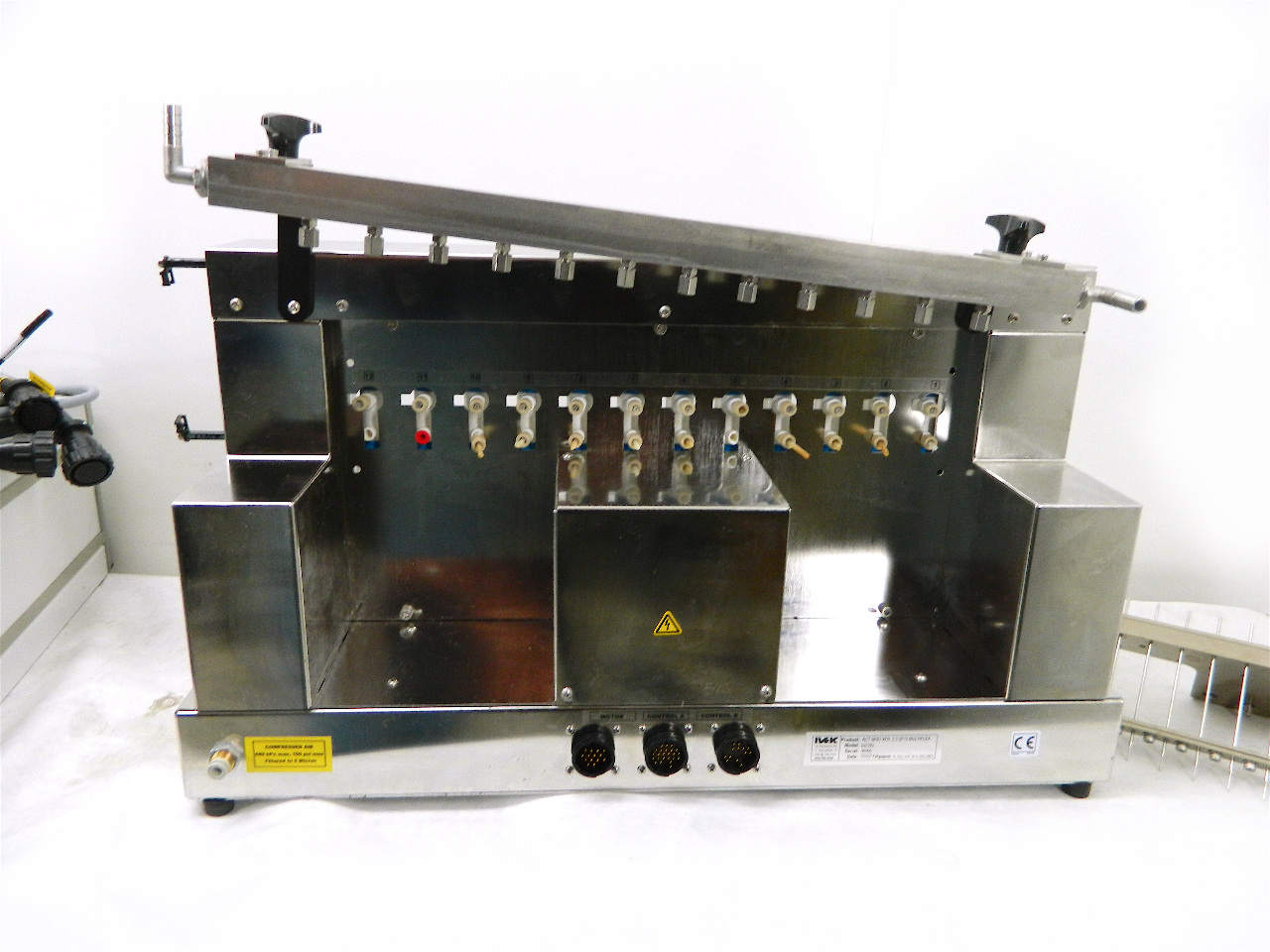 IVEK Multiplex Precision Fluid Dispensing System Servo Controlled Metering Pump eBay