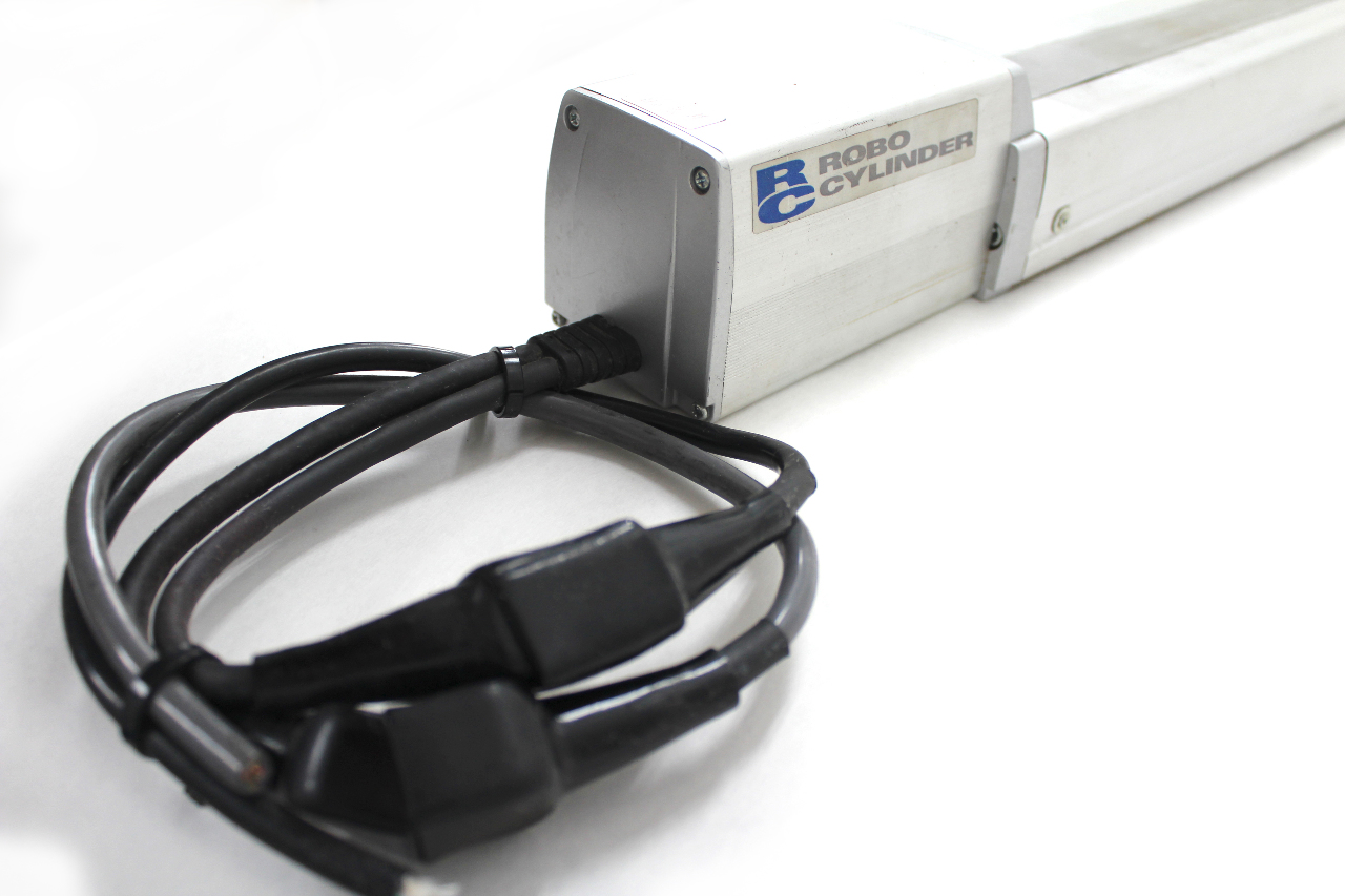 IAI Corporation RCP2 Robo Cylinder RCP2SMIPM10700P1M Linear