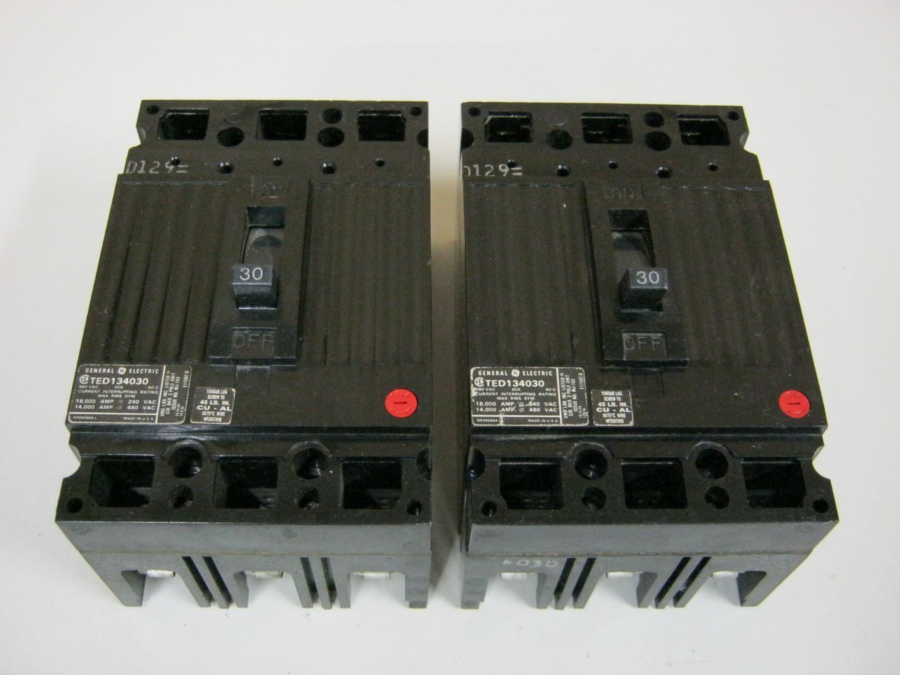 Lot of 2 GE TED134030 30 Amp Circuit Breaker 480 VAC 3 Pole Daves