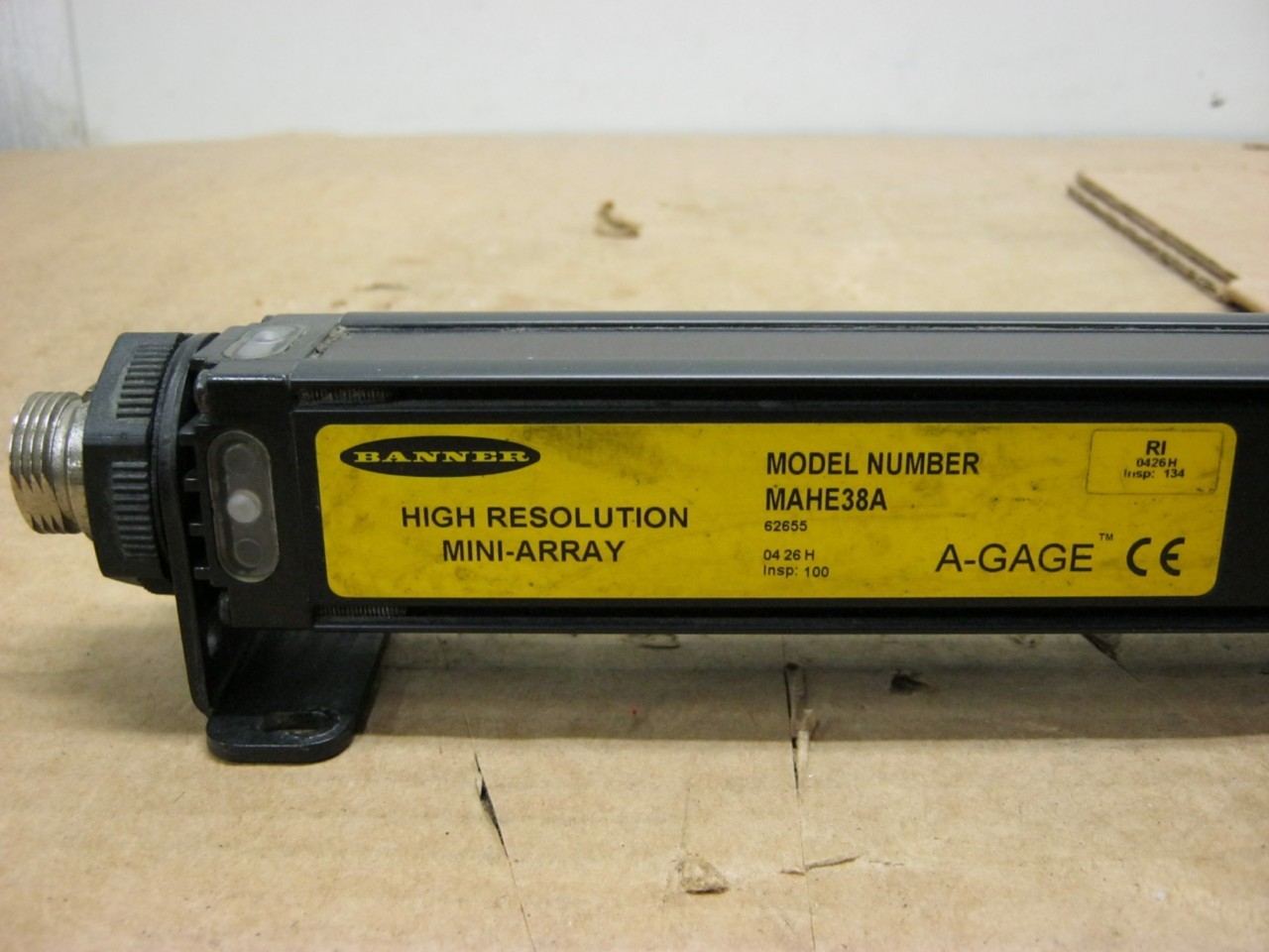 BANNER Engineering High Resolution Mini Array / A GAGE Model