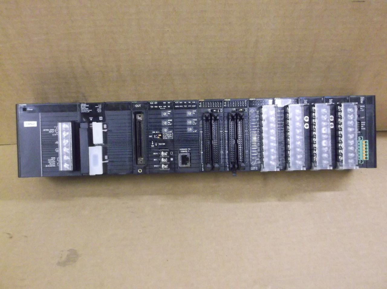 omron pa205r cj1g cpu45h ic101 clk21 v1 etn21 id262 omron pa205r cj1g cpu45h ic101 clk21 v1 etn21 id262