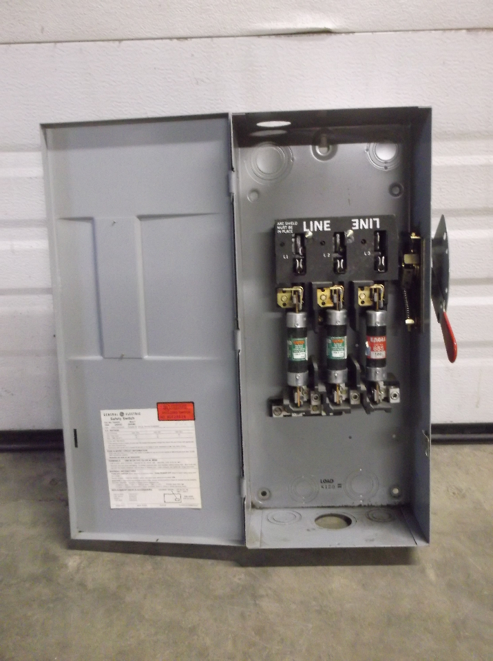General Electric TG4323 Safety Switch 100 Amp 240 Volt Daves