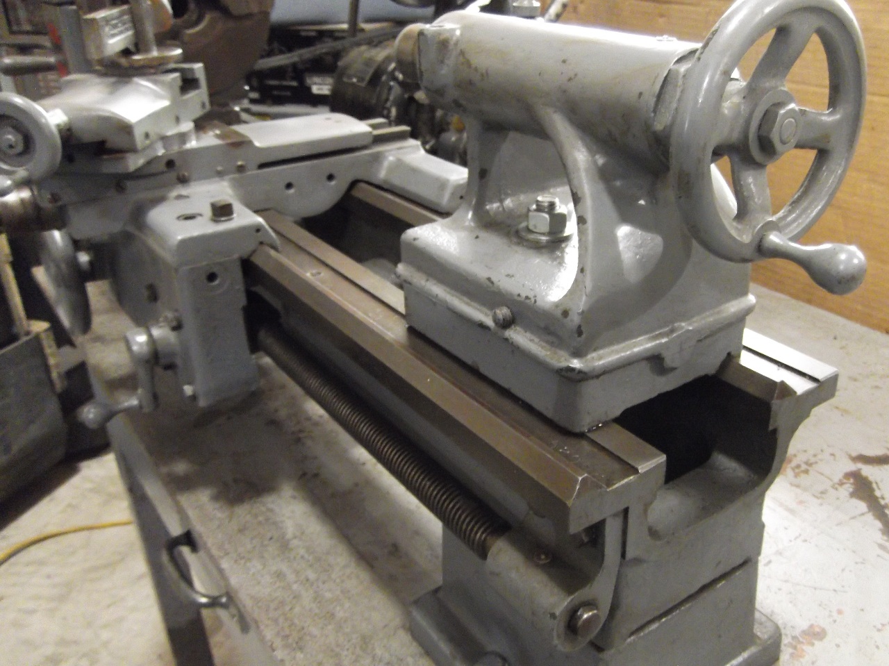 Logan Lathe Model 400 Metal Screw Cutting & Turret Daves Industrial