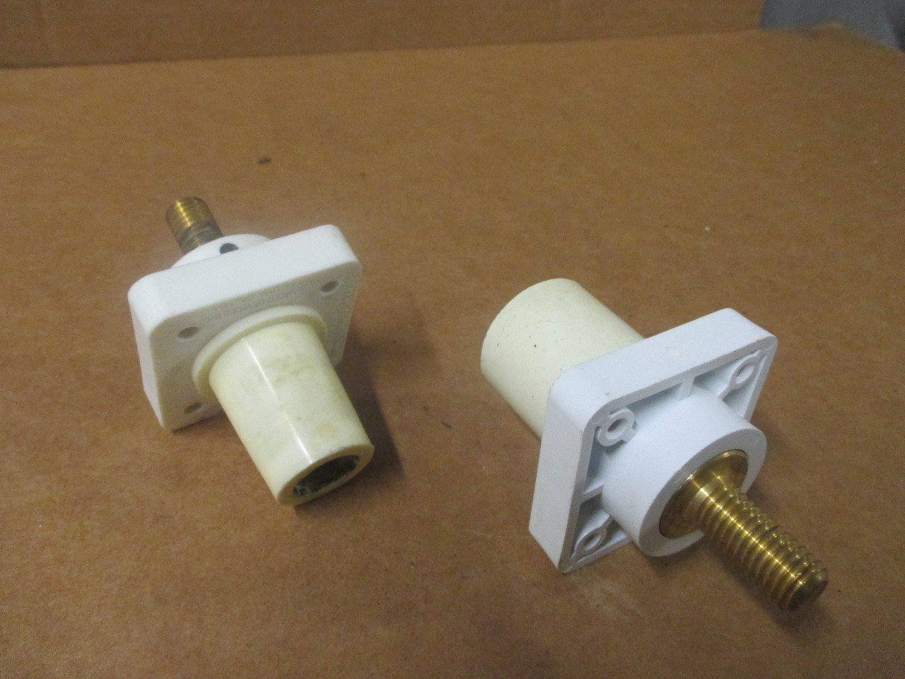 Bates CL SeriesPanel Mount CAM Connectors 1 Inlet and 1 Receptacle