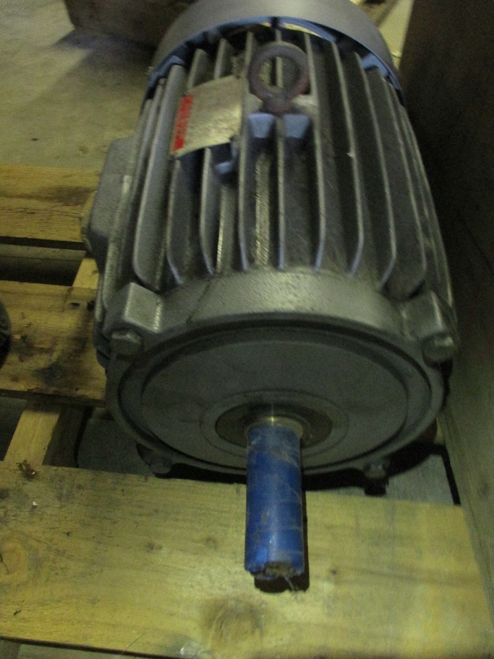 GE GENERAL ELECTRIC 10HP 1740 RPM, Induction MOTOR MODEL 5K215BC205