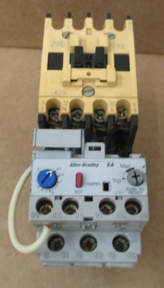 ALLEN BRADLEY 100A09ND3 CONTACTOR W/ 193EA1DB Daves Industrial