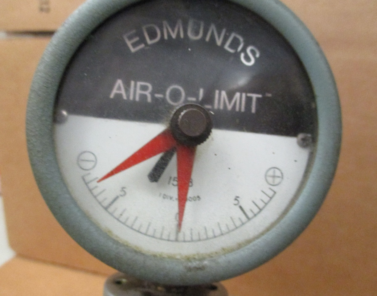 EDMUNDS AIROLIMIT 15B Pneumatic Bore Spindle Gauge Gage eBay