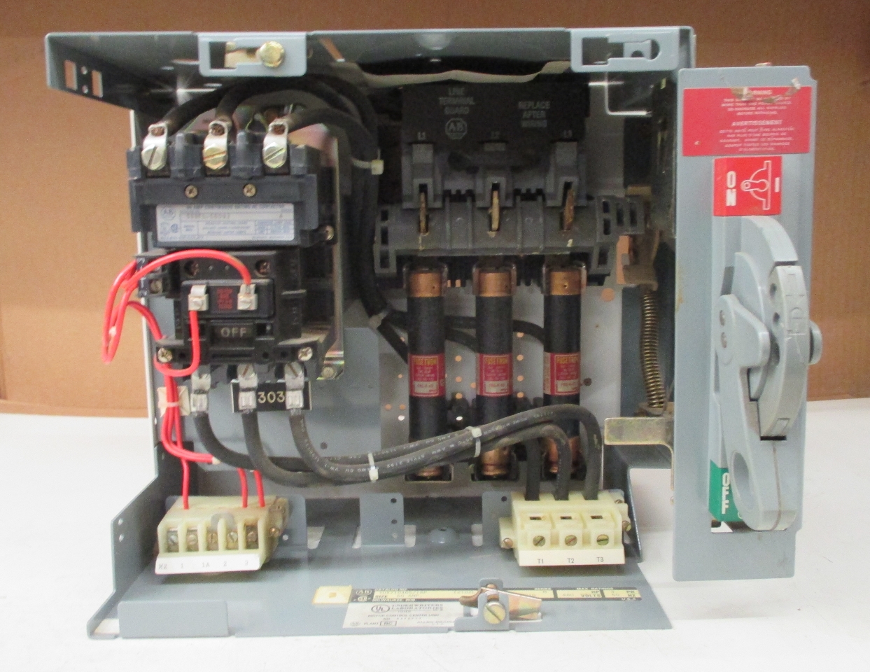 Allen Bradley YUX718485/111AP Series M Motor Control Center Unit 60 Amp