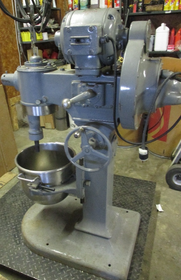 Hobart Heavy Duty 30 Qt Mixer S301 with 30Qt Bowl eBay