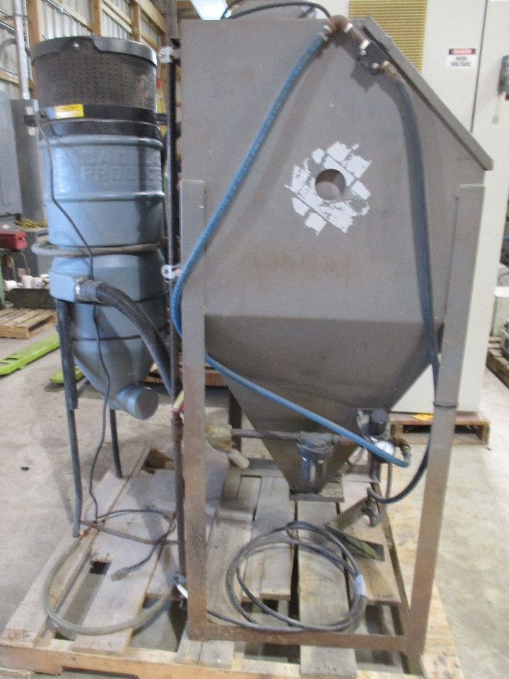 Econoline Sand blasting with Cadillac Abrasive Separator Model