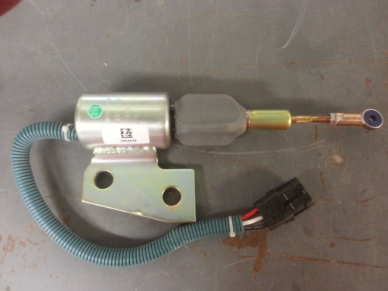 Cummins OEM 3964628 Fuel Shut Off Solenoid 24V (s414) Lotastock