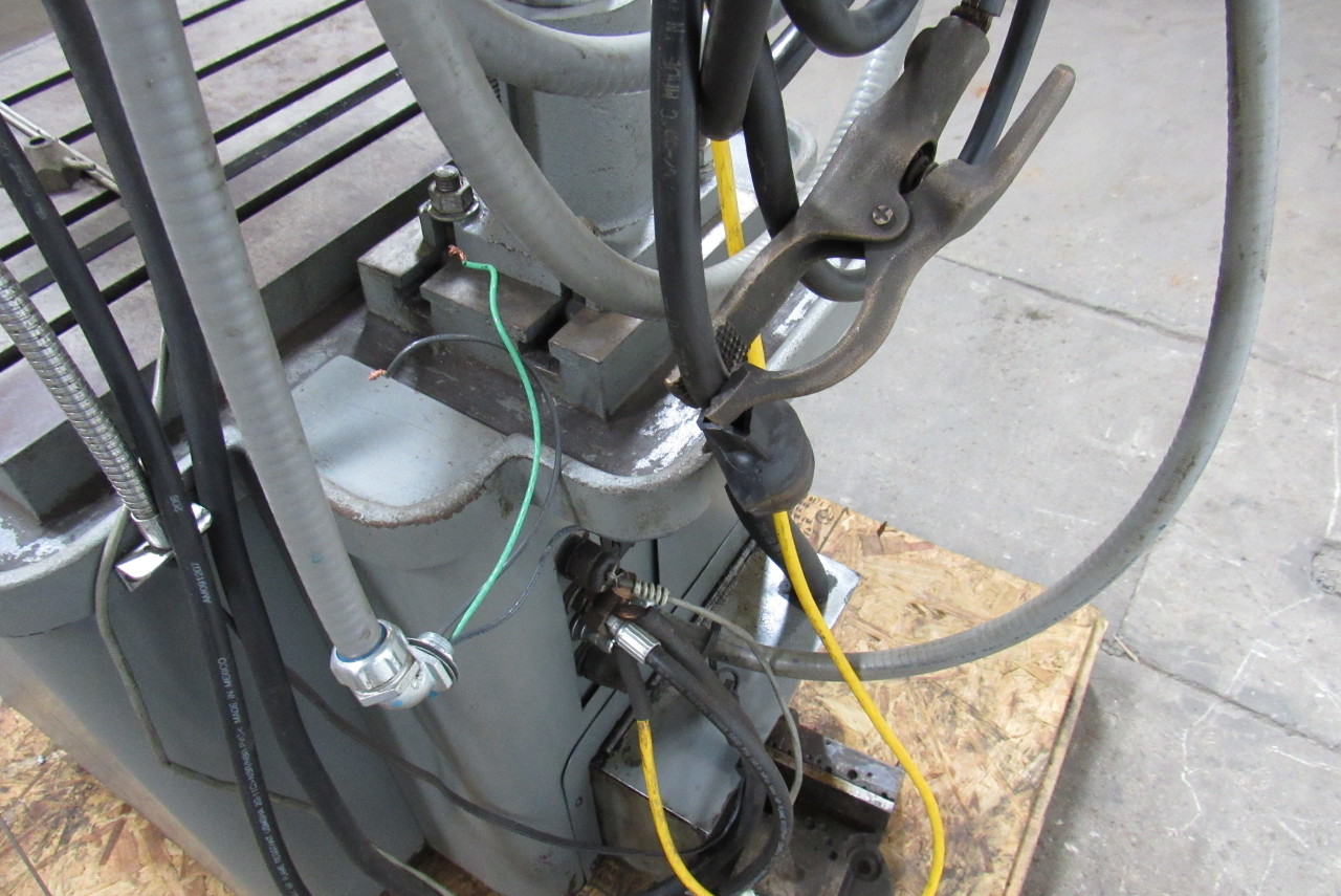 ELECTRO ARC 2SAQT 10 KVA Metal Disintegrator / Tap Burner W/Q Head