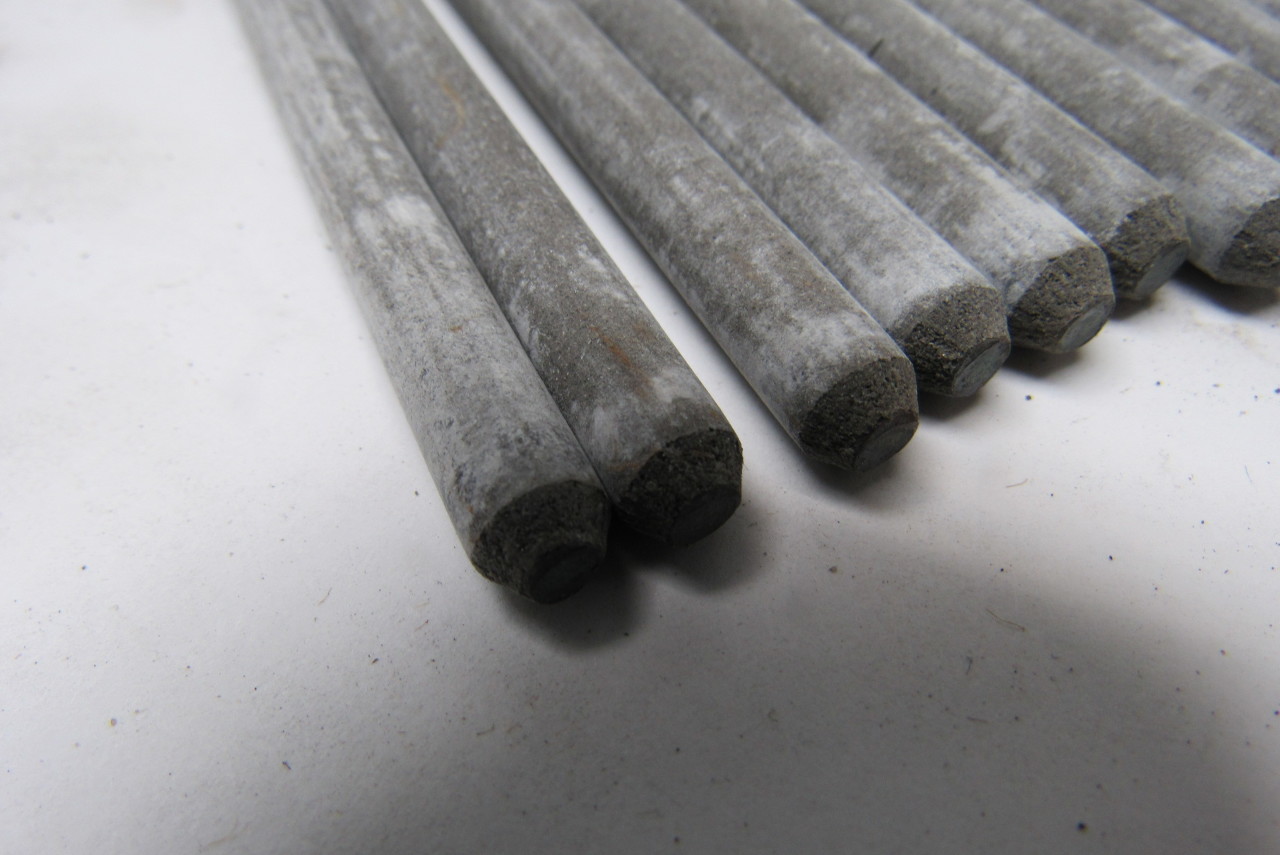 Lincoln Electric Jetweld LH70 E7018 Welding Electrode 5/32"x14" 11lbs