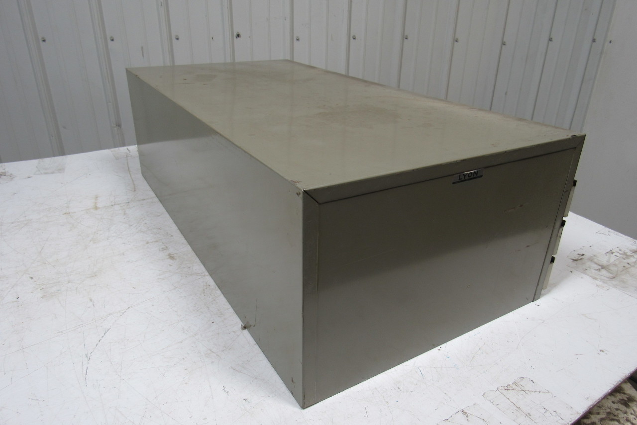 Lyon 20 Drawer metal Industrial Small Parts Bin 34"x17"x101/2