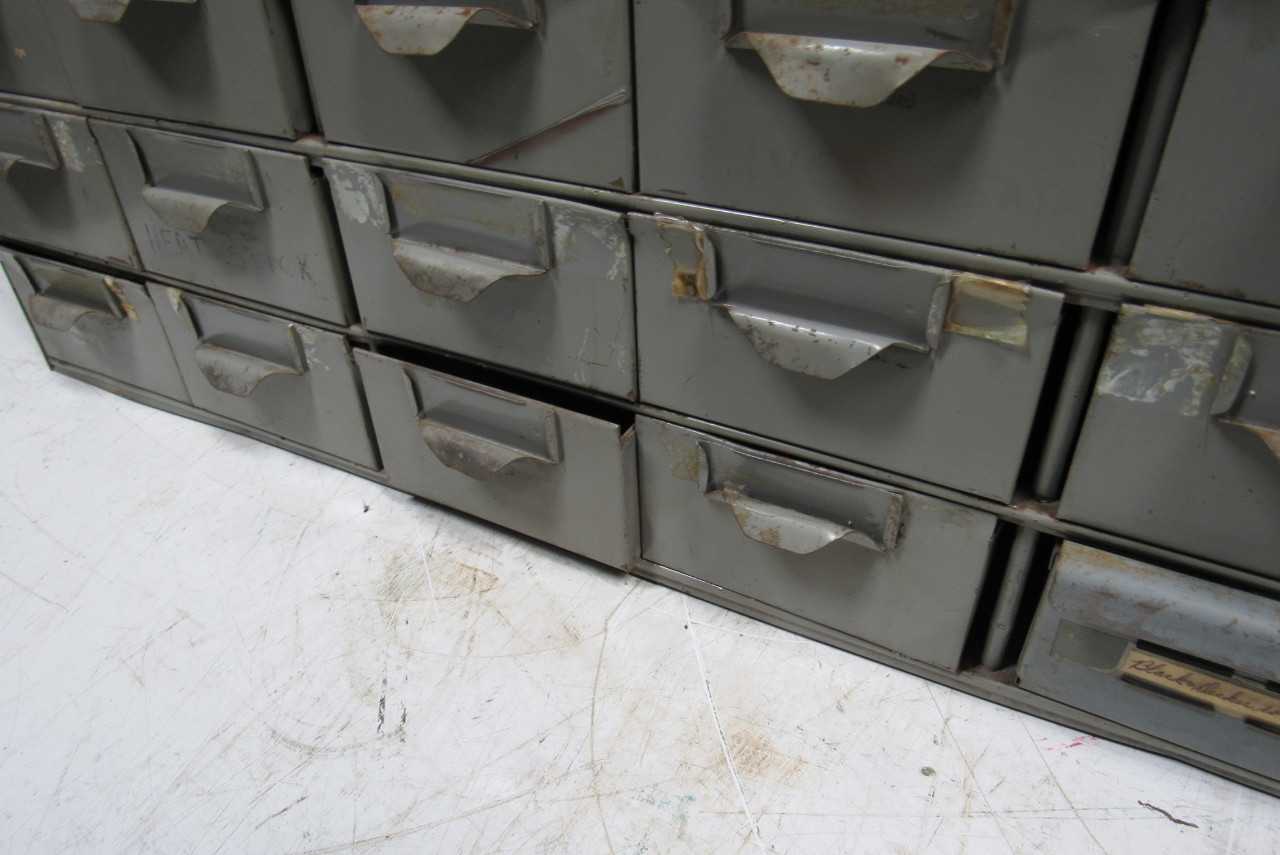 18 Drawer Industrial Steel Small Parts Bin Storage 34"x17"x 11
