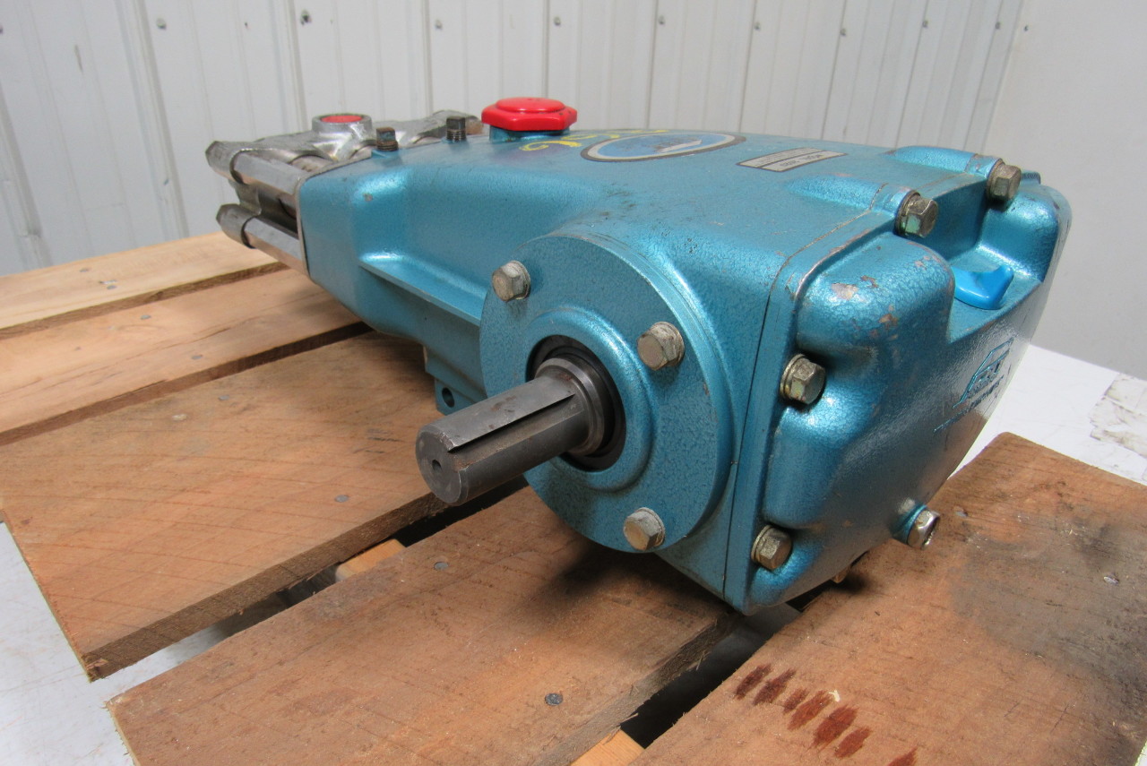 CAT PUMPS 2520 IndustrialDuty 25 Frame Piston Pump