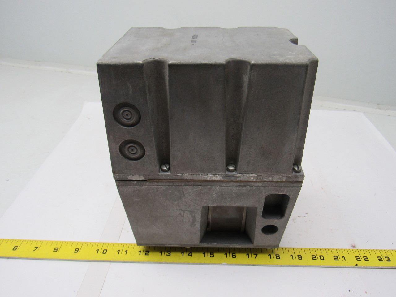 Honeywell V4055A 1007 3 Fluid Power Gas Valve 120V 60Hz Bullseye