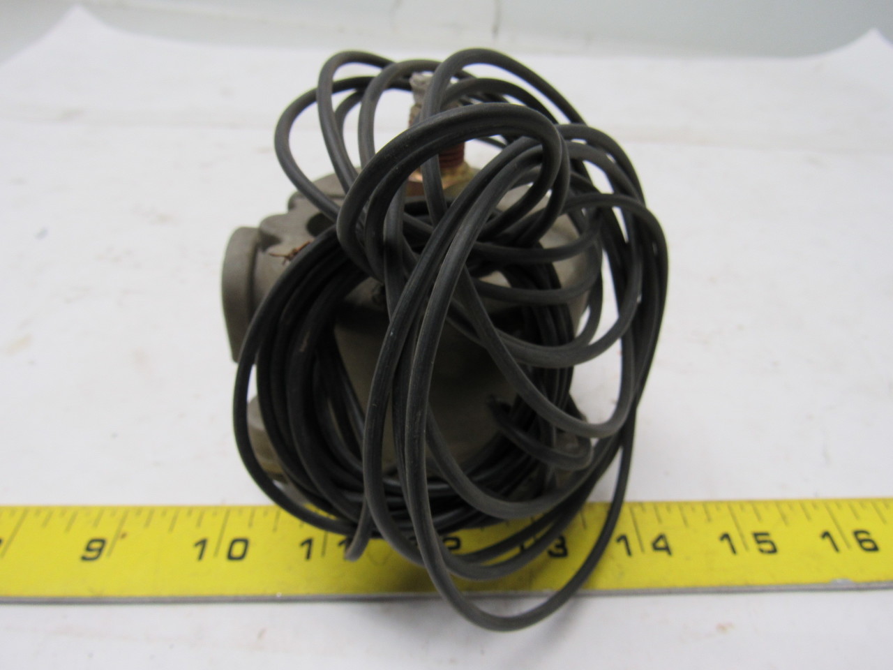 Midland Haldex N20879A KN24001G Automatic Drain Valve W/Heater eBay