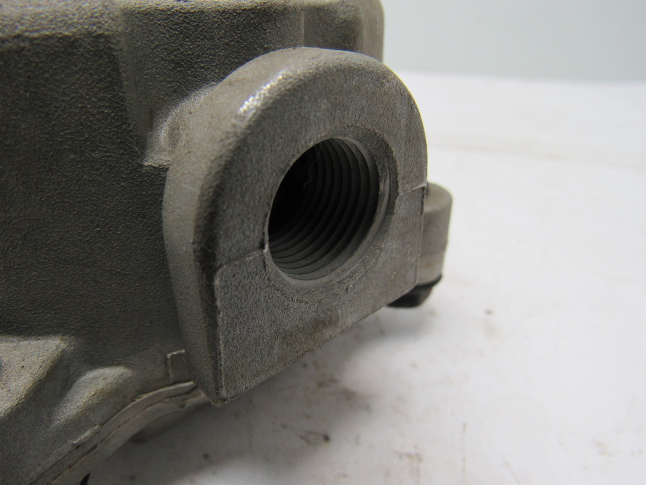 Midland Haldex N20879A KN24001G Automatic Drain Valve W/Heater eBay