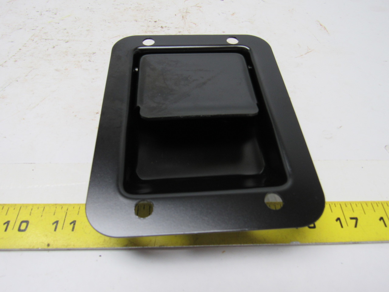 Cleveland 60021 Flush Outside Paddle Door Latch, Black eBay