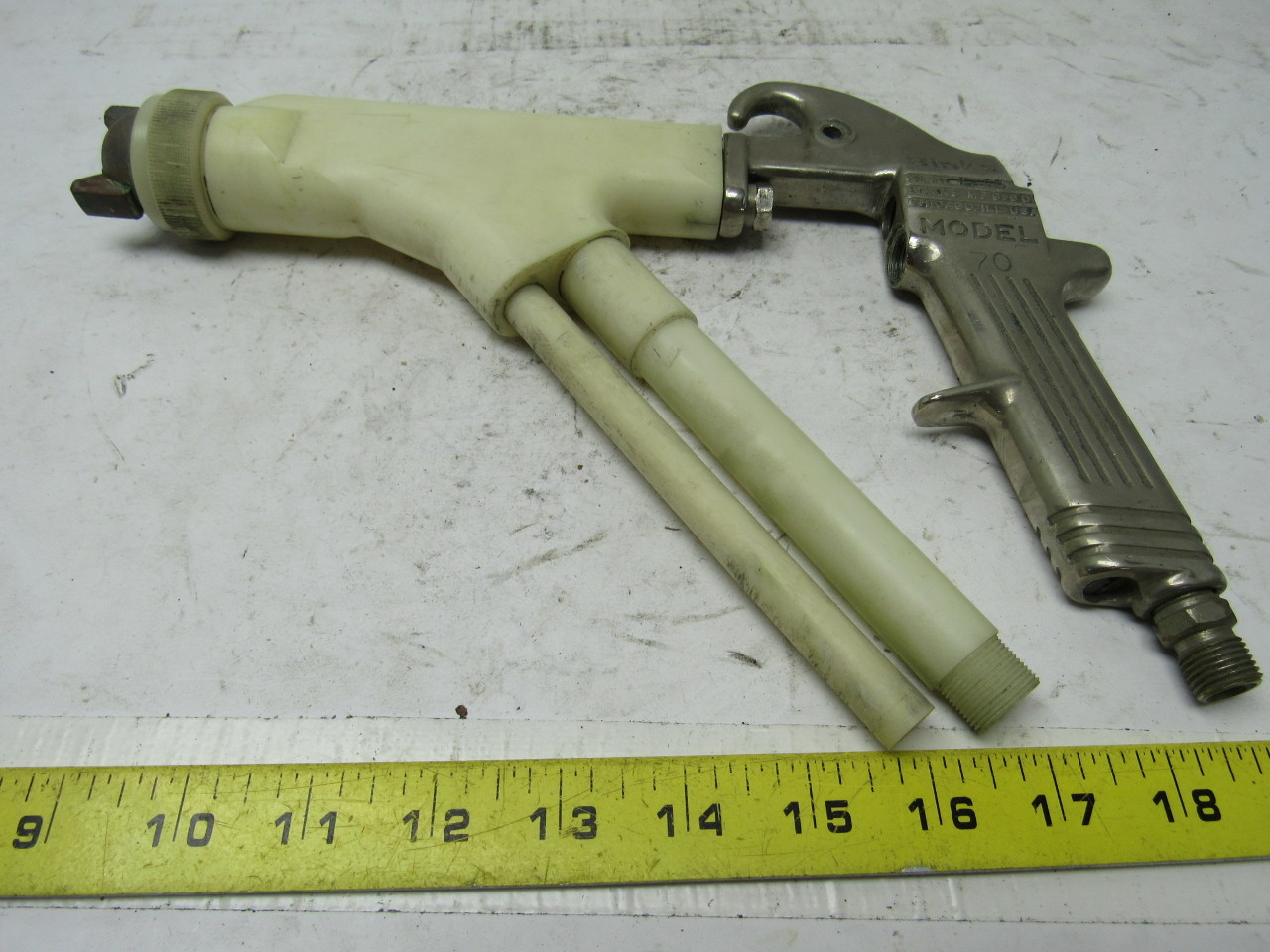 Binks 11165134 Electrostatic AirAtomizing Powder Coating Paint Gun eBay